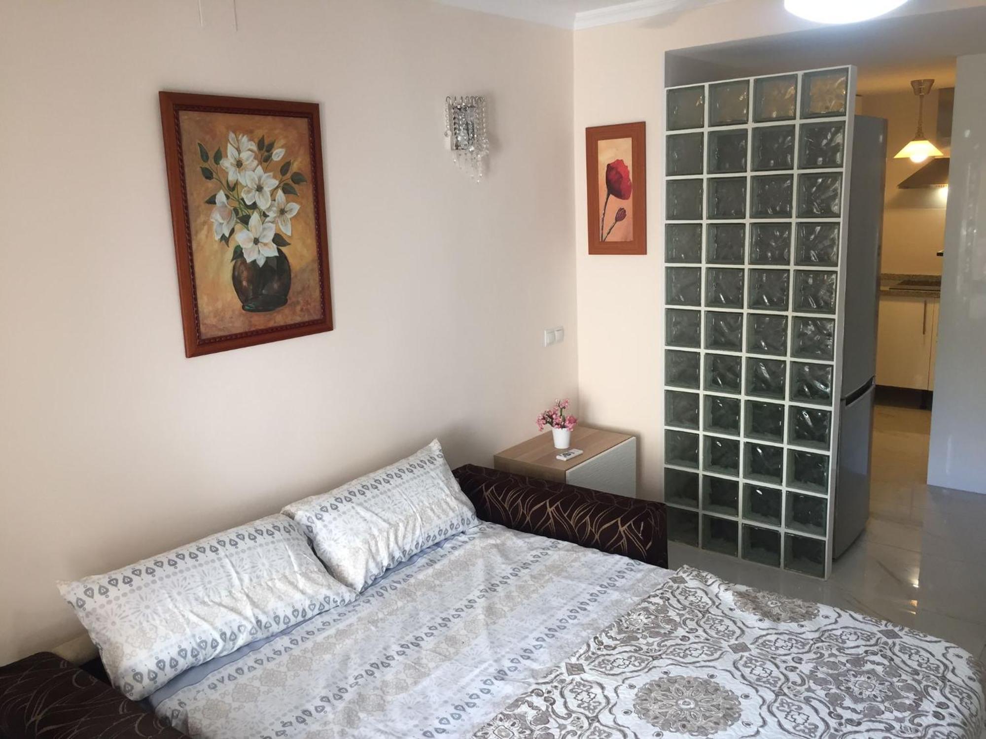 Studio In The Centre Near The Beach Apartment Торемолинос Екстериор снимка