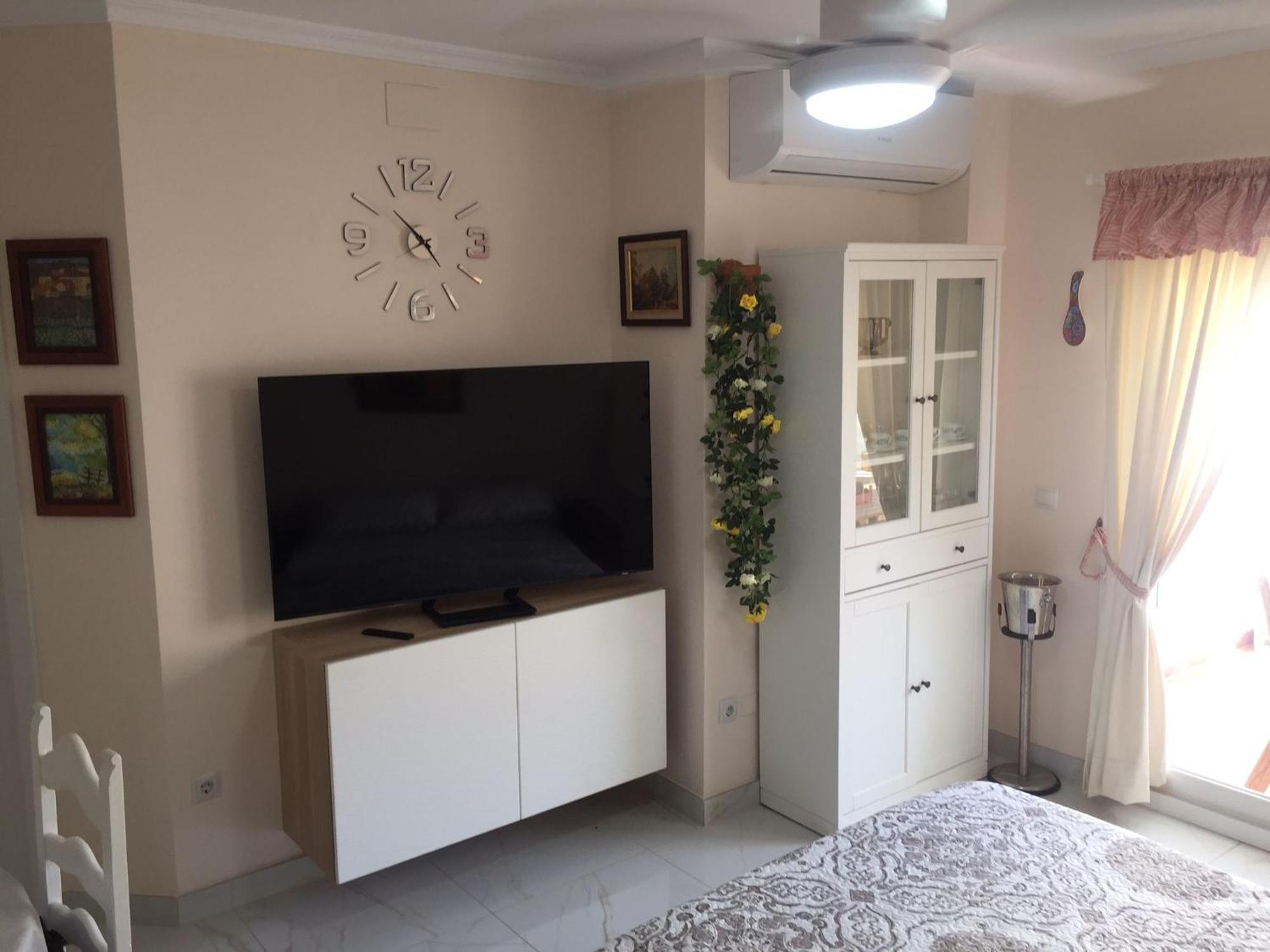 Studio In The Centre Near The Beach Apartment Торемолинос Екстериор снимка