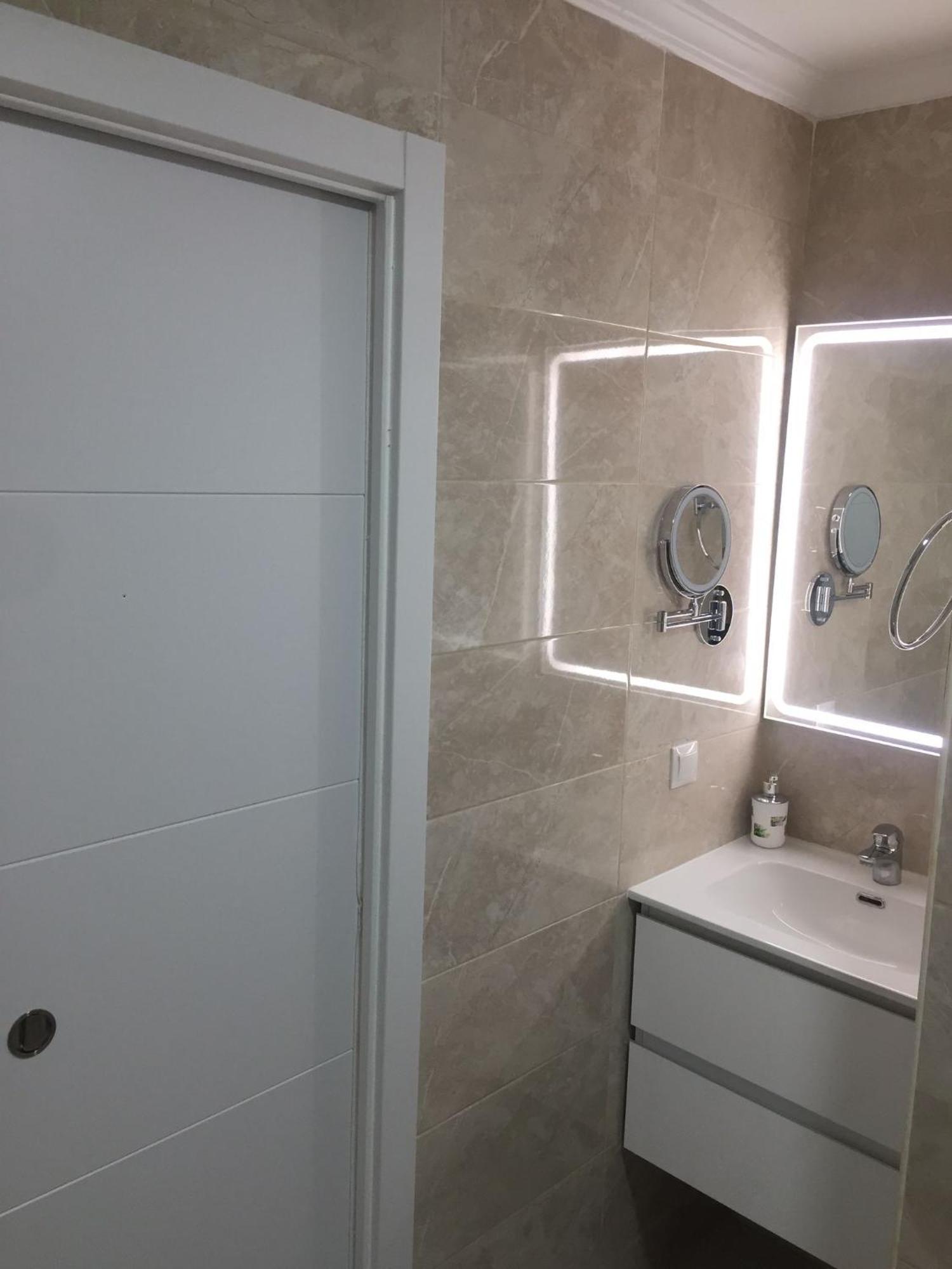 Studio In The Centre Near The Beach Apartment Торемолинос Екстериор снимка