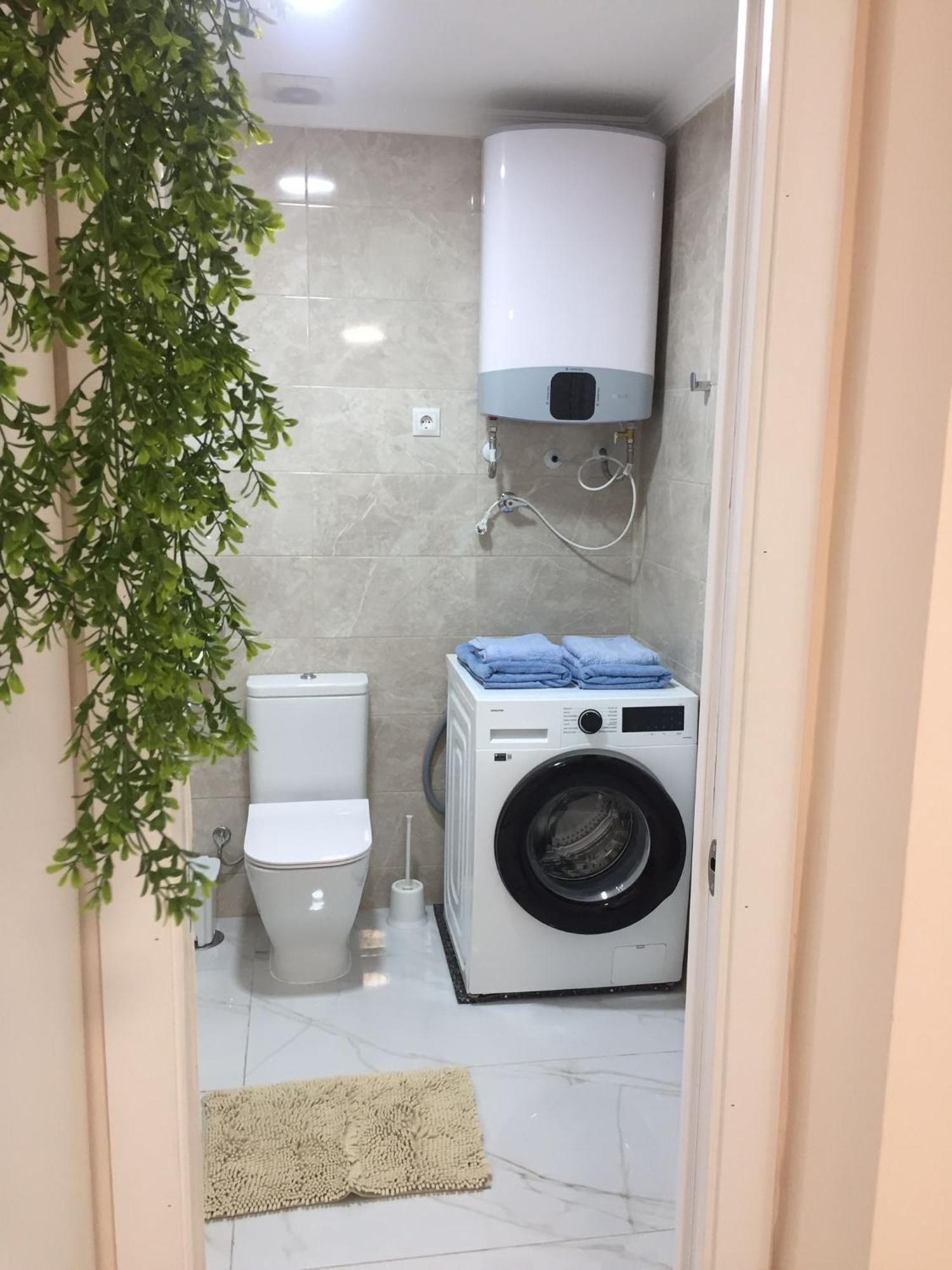 Studio In The Centre Near The Beach Apartment Торемолинос Екстериор снимка